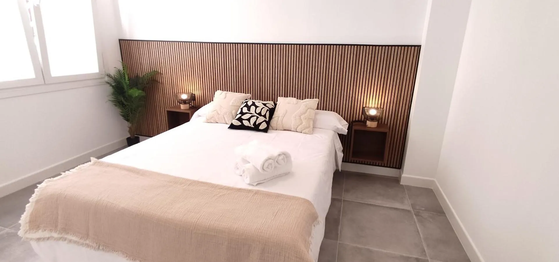 בית נופש מאלגה Family Apartment